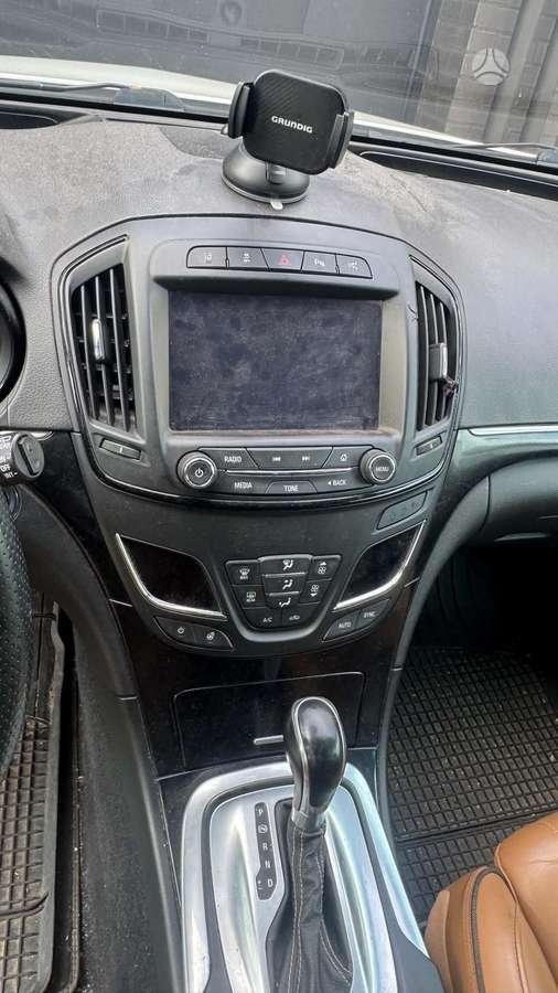 Opel Insignia 2015 — photo 9