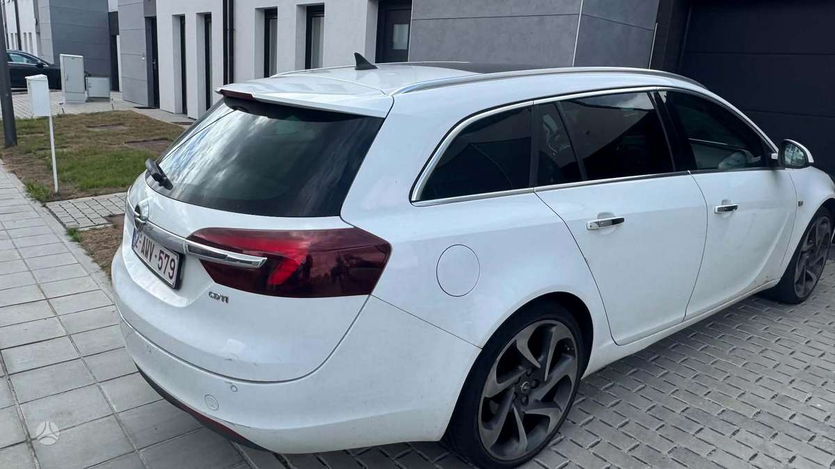 Opel Insignia 2015 — photo 13
