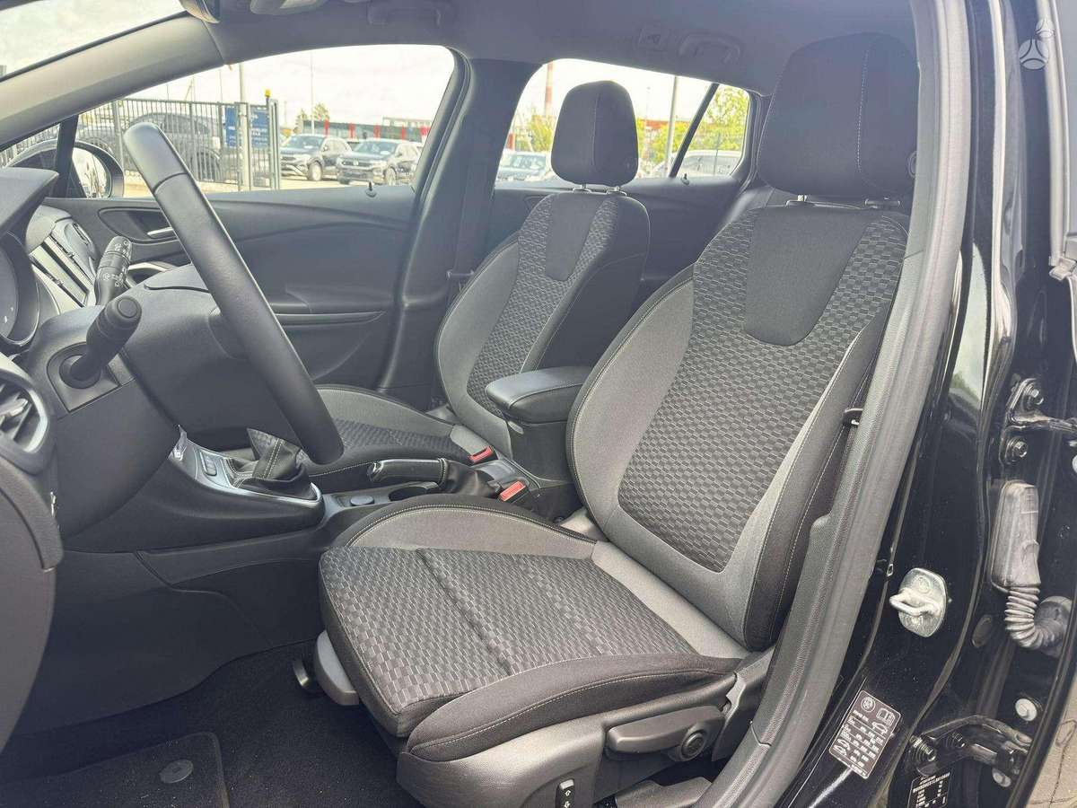 Opel Astra, 1.2 l., Универсал