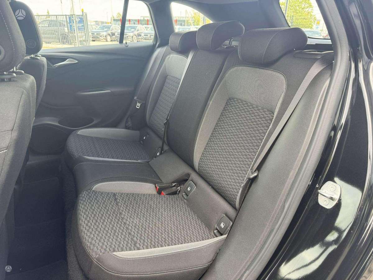 Opel Astra, 1.2 l., Универсал