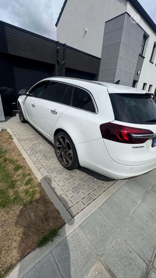 Opel Insignia 2015 — photo 23