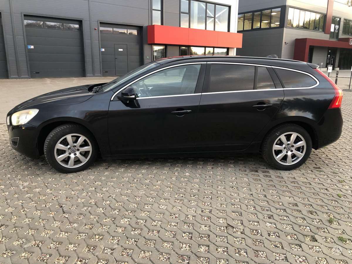 Volvo V60, 2.4 l., wagon
