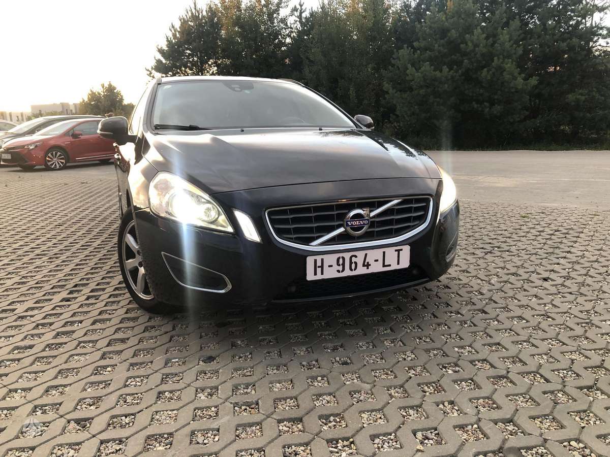 Volvo V60, 2.4 l., wagon