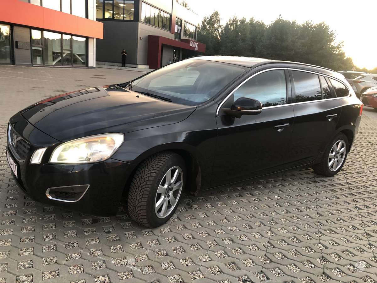 Volvo V60, 2.4 l., wagon