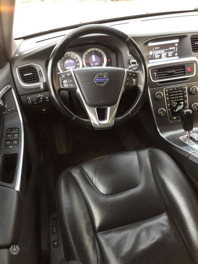 Volvo V60, 2.4 l., wagon