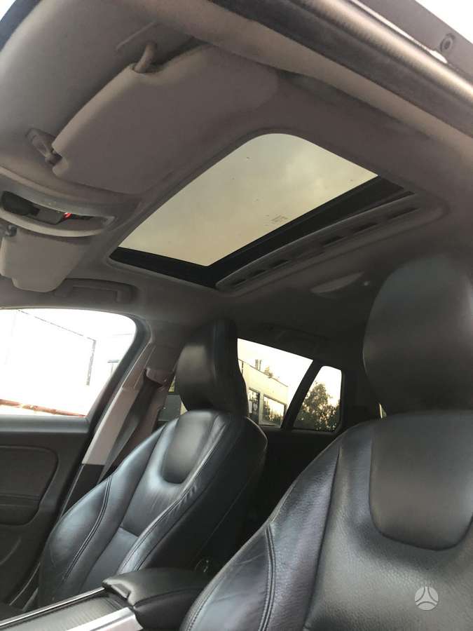 Volvo V60, 2.4 l., wagon