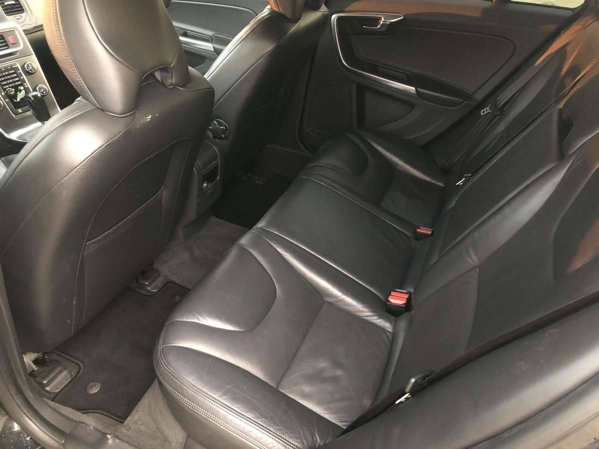Volvo V60, 2.4 l., wagon