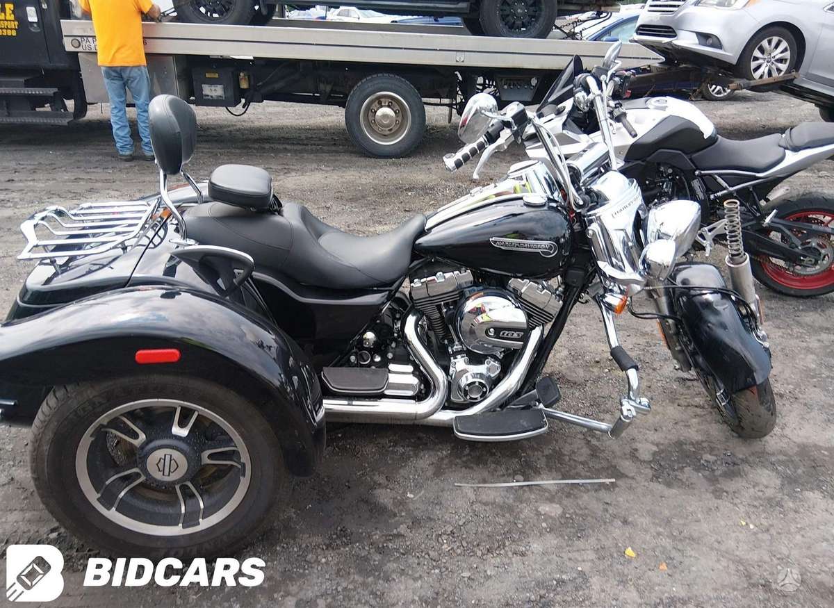 Harley-Davidson FLRT, trikes