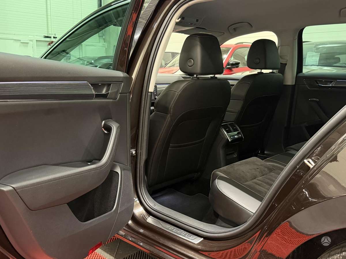 Skoda Superb, 2.0 l., Универсал