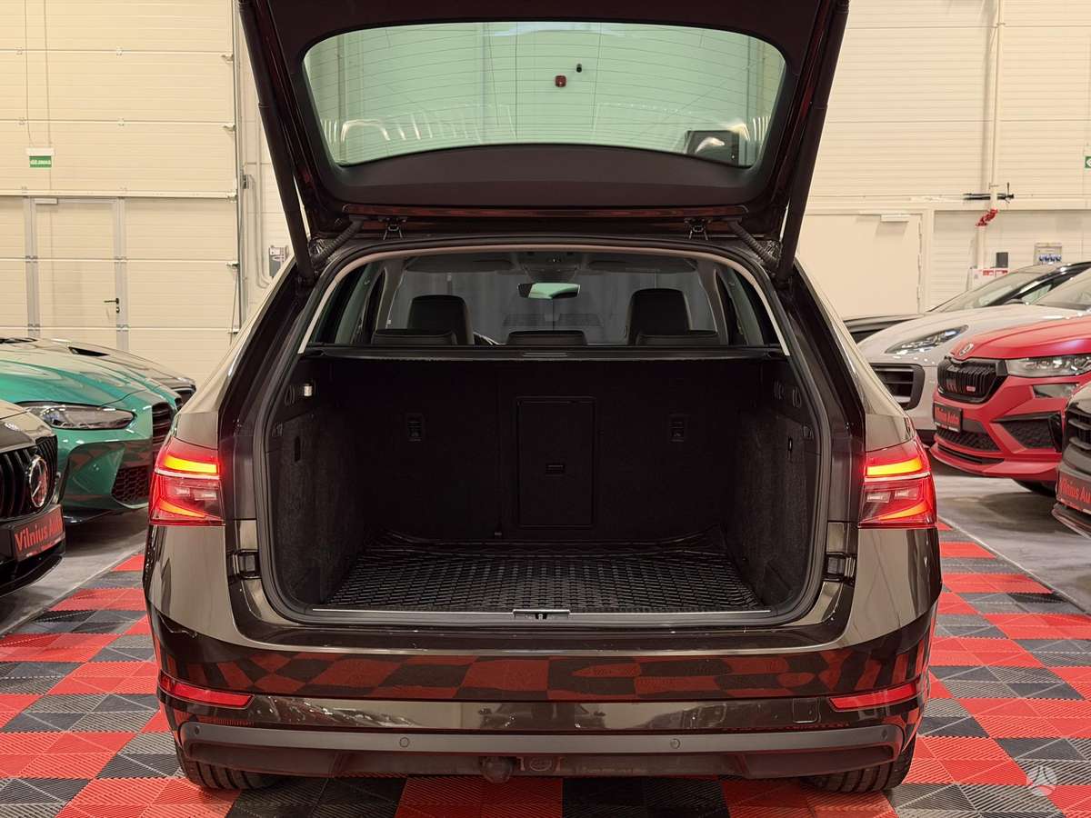 Skoda Superb, 2.0 l., Универсал