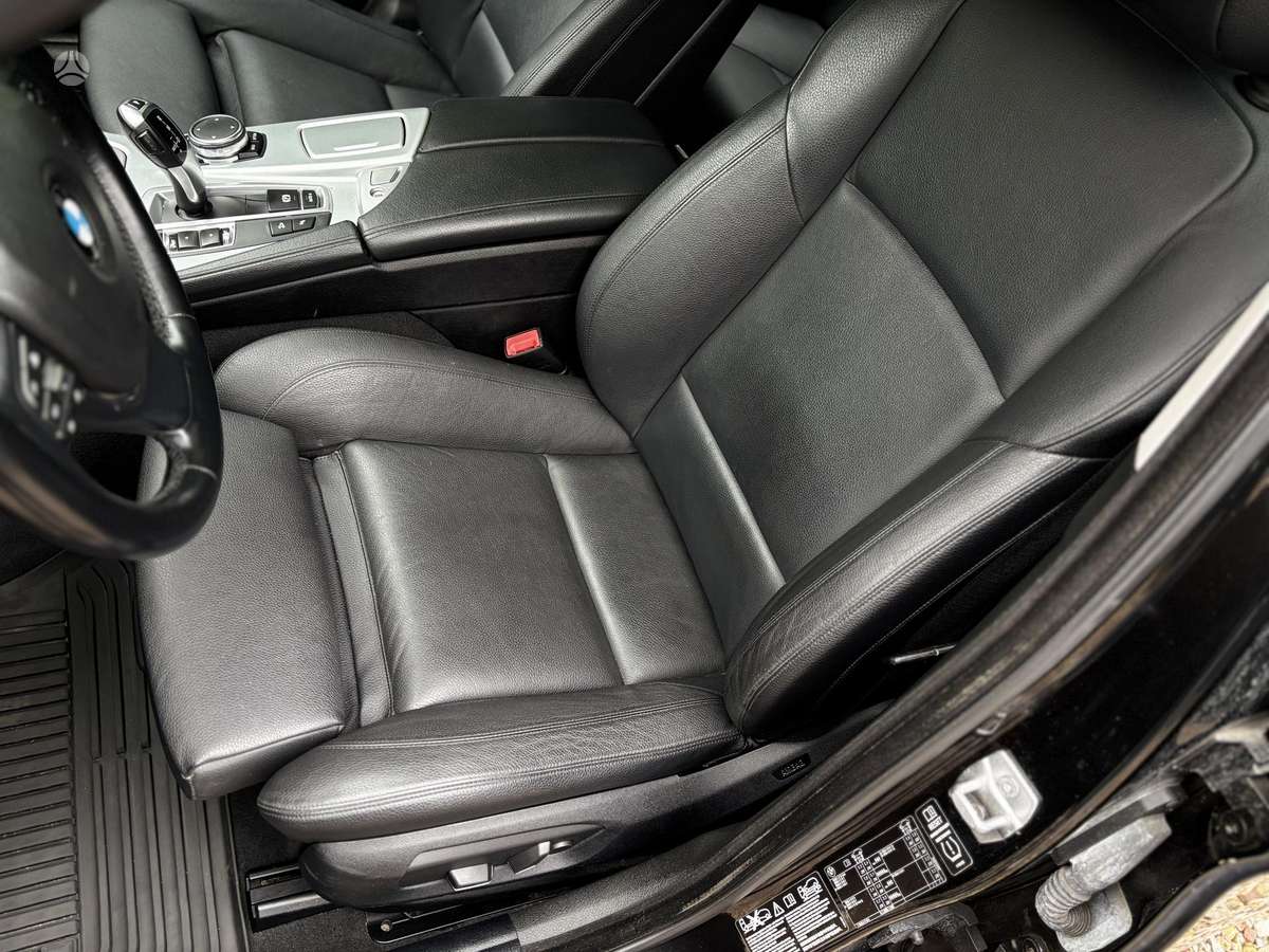 BMW 525, 2.0 l., Седан