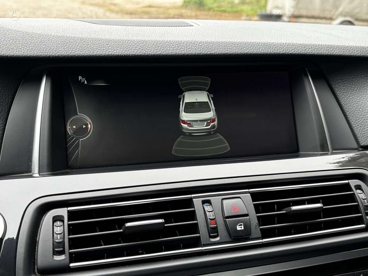 BMW 525, 2.0 l., Седан