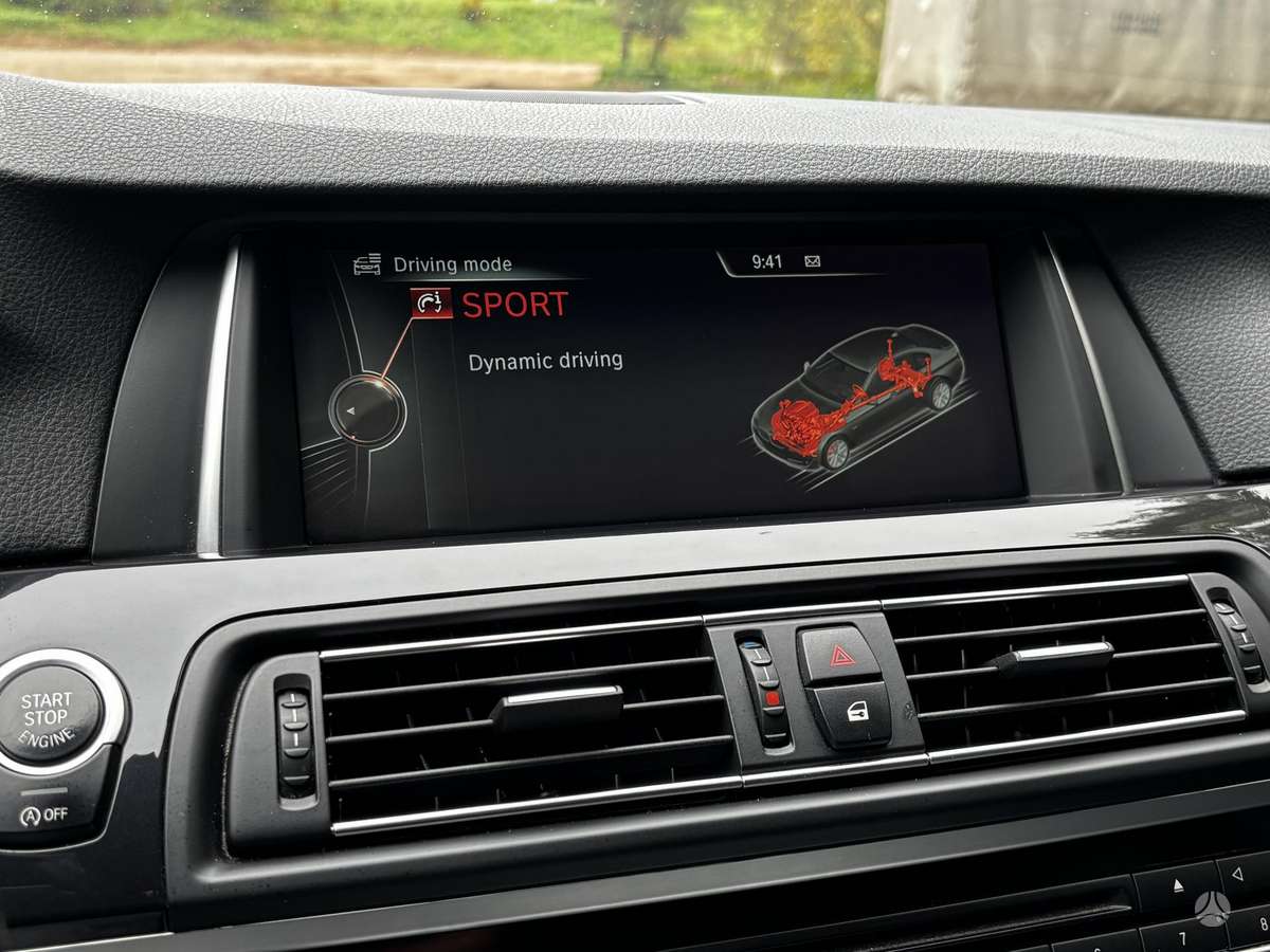 BMW 525, 2.0 l., Седан