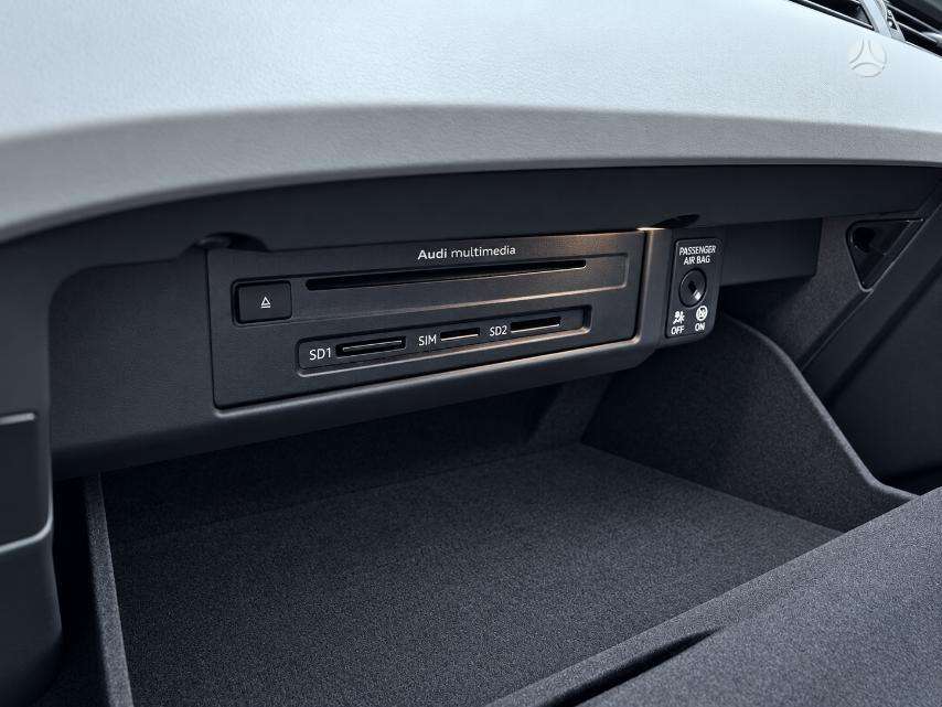 Audi A4, 2.0 l., Универсал
