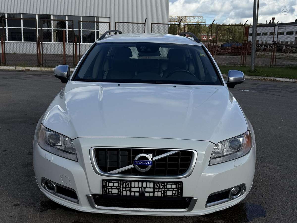 Volvo V70, 2.4 l., wagon