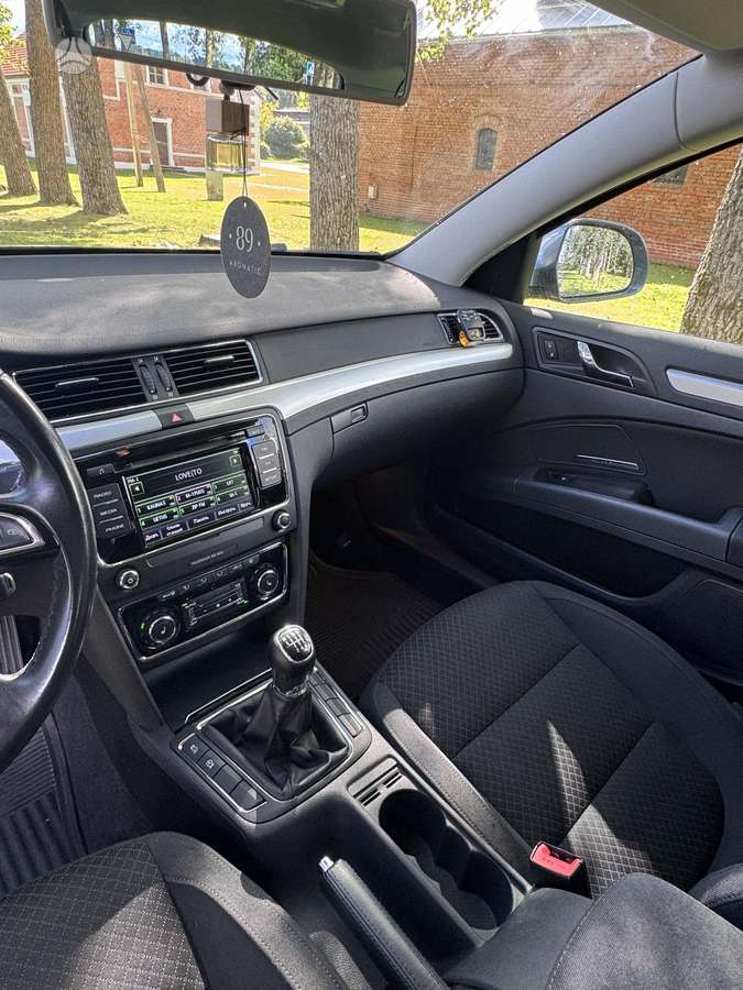 Skoda Superb, 2.0 l., wagon