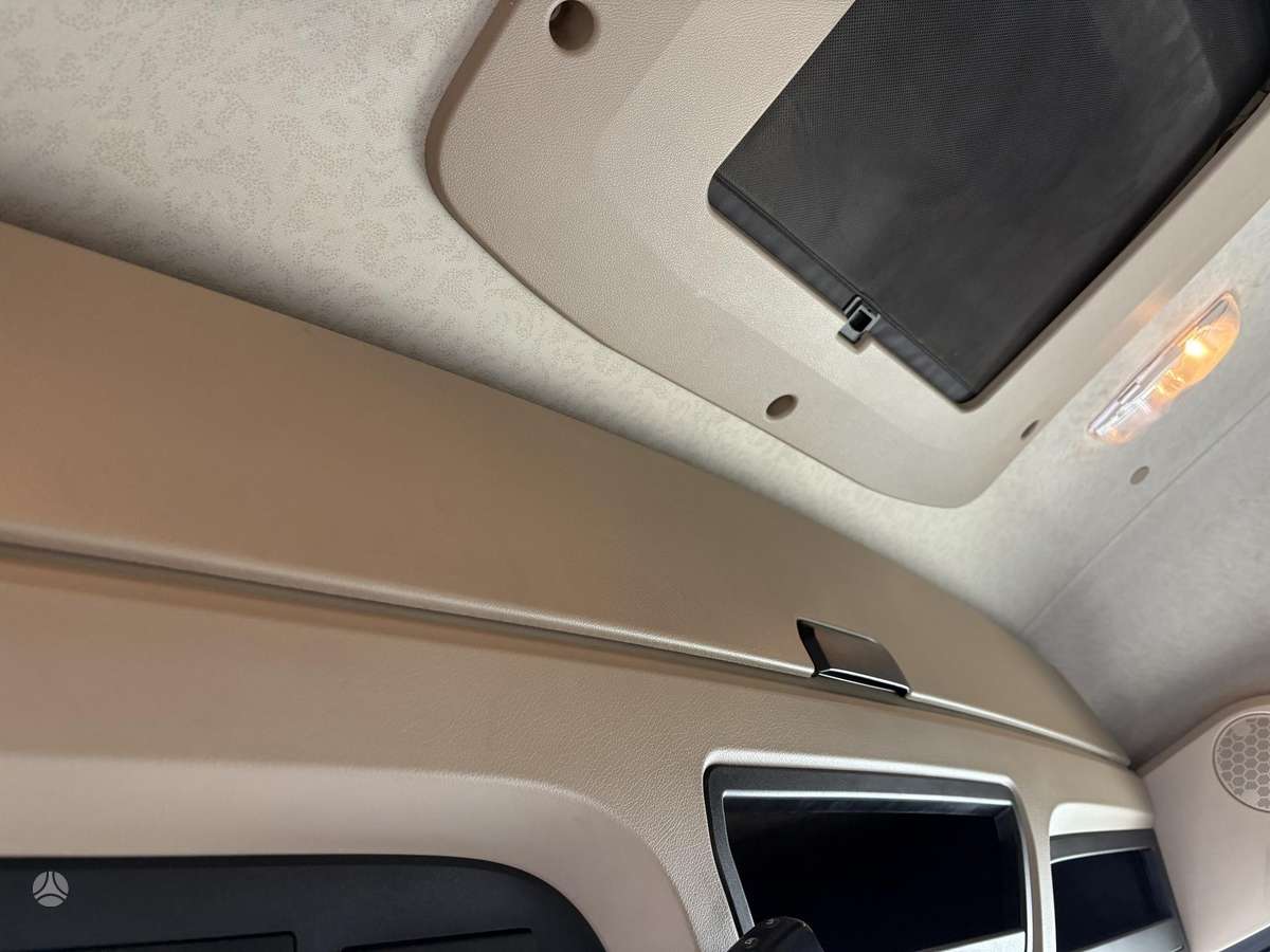 Mercedes-Benz Actros 1843 LS, single sleeper