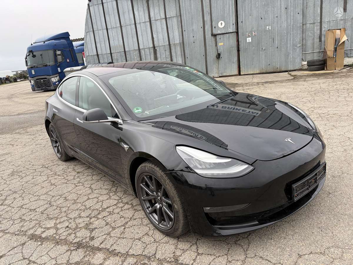 Tesla Model 3, 75 kWh, sedanas