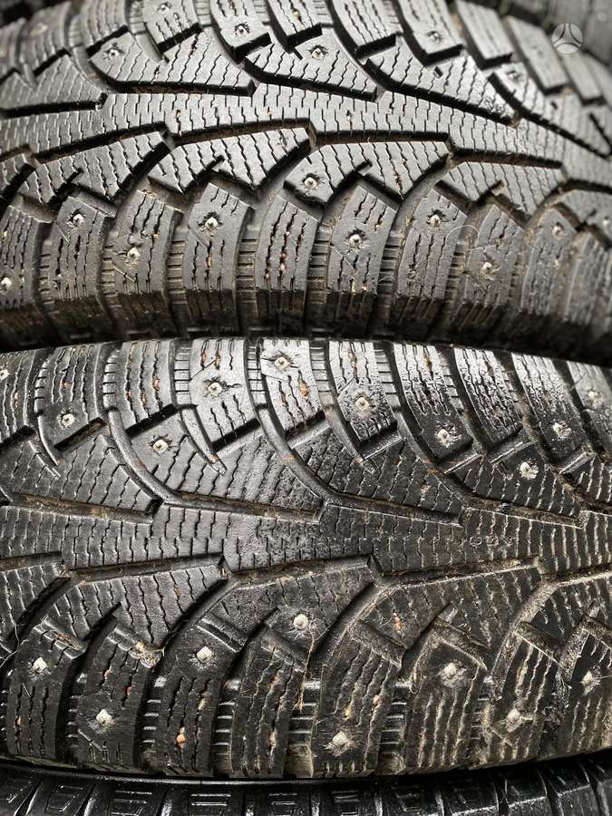 Nokian, зимние 235/75 R16