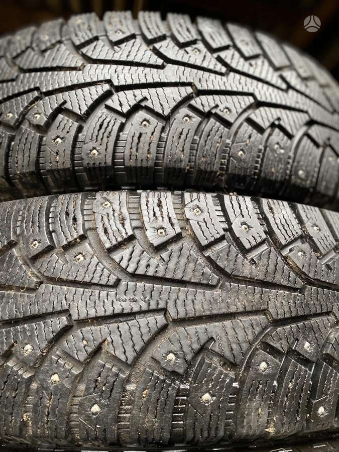 Nokian, зимние 235/75 R16
