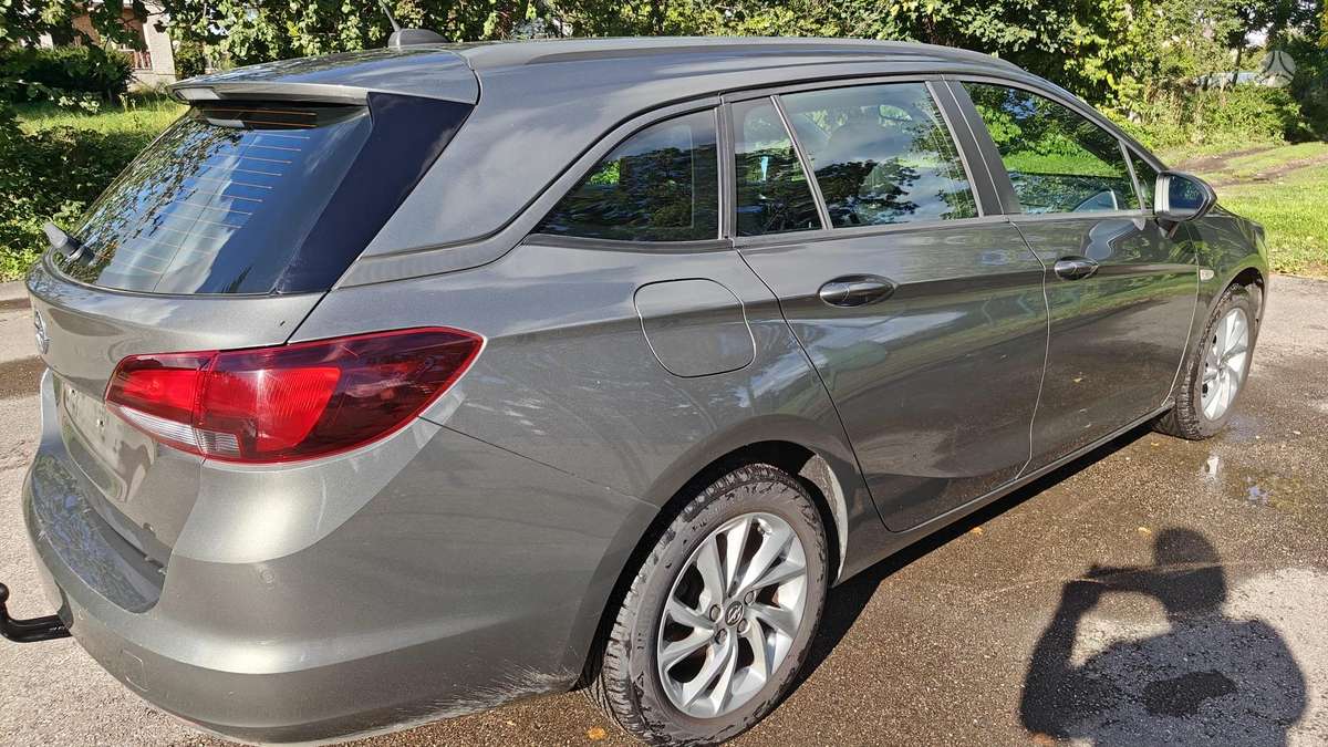 Opel Astra, 1.2 l., wagon