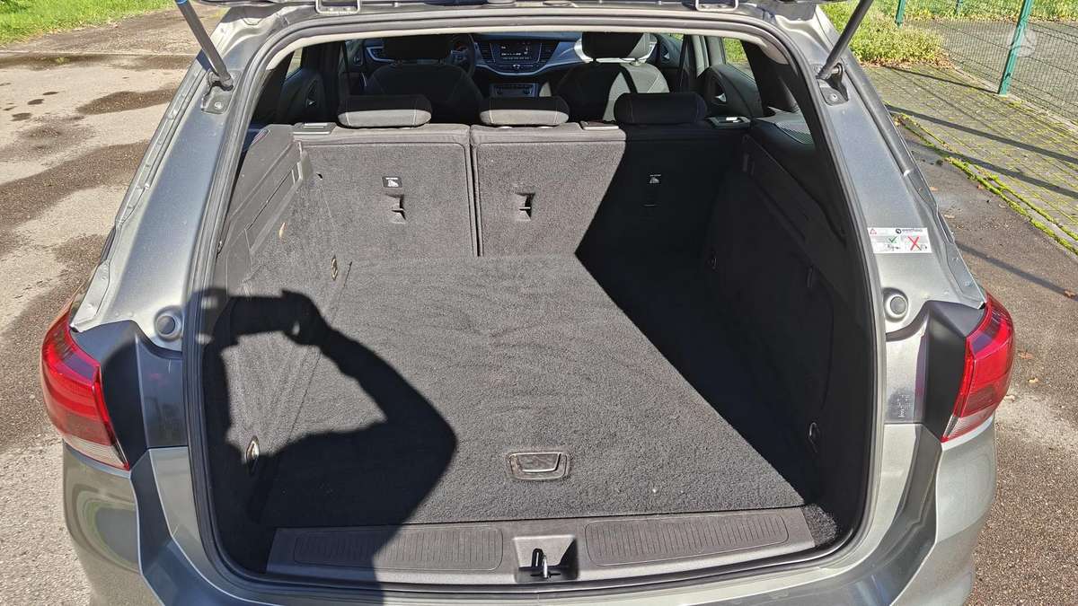 Opel Astra, 1.2 l., wagon