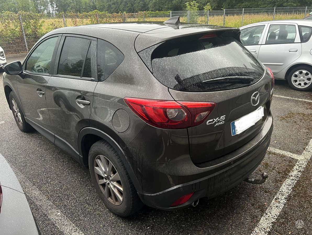 Mazda CX-5, 2.2 l., off-road / crossover