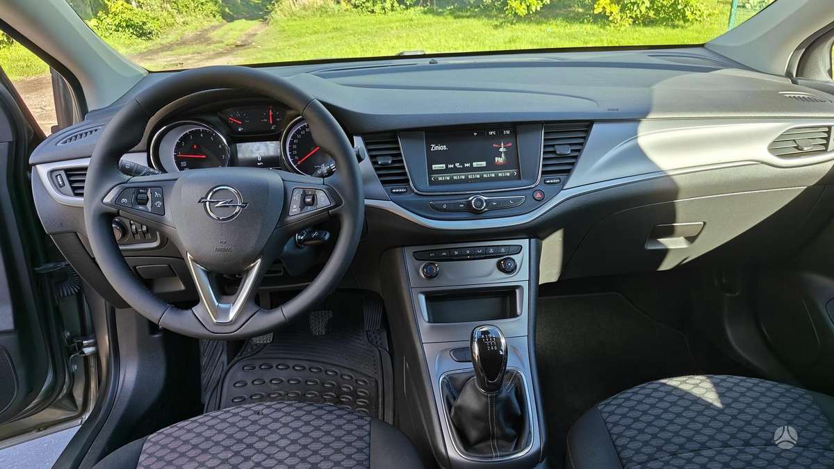 Opel Astra, 1.2 l., wagon