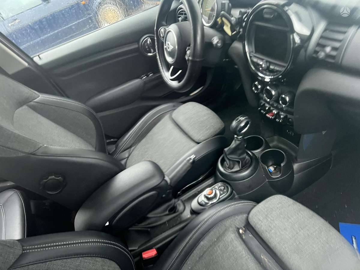 Mini Cooper, 1.5 l., hečbekas