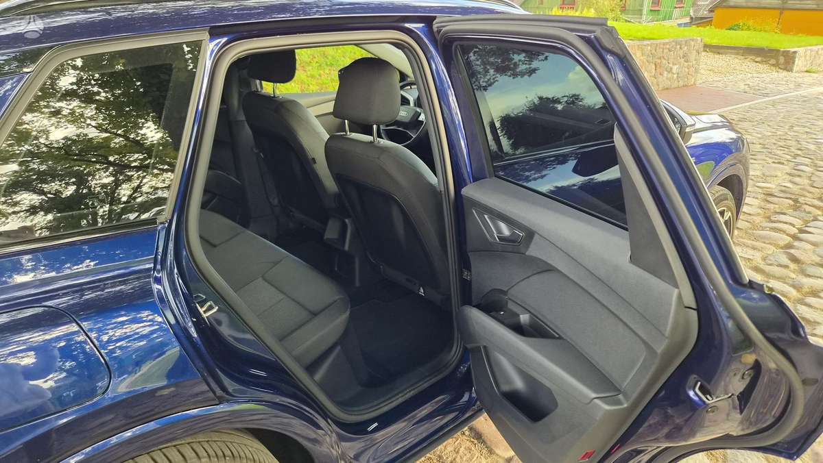 Audi Q4 e-tron, 82 kWh, off-road / crossover