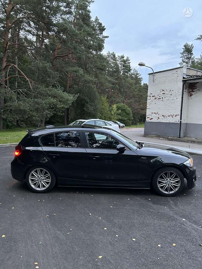 BMW 118, 2.0 l., hatchback