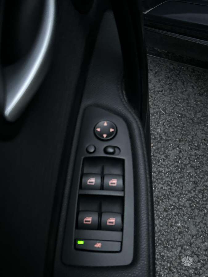 BMW 118, 2.0 l., Хэтчбек