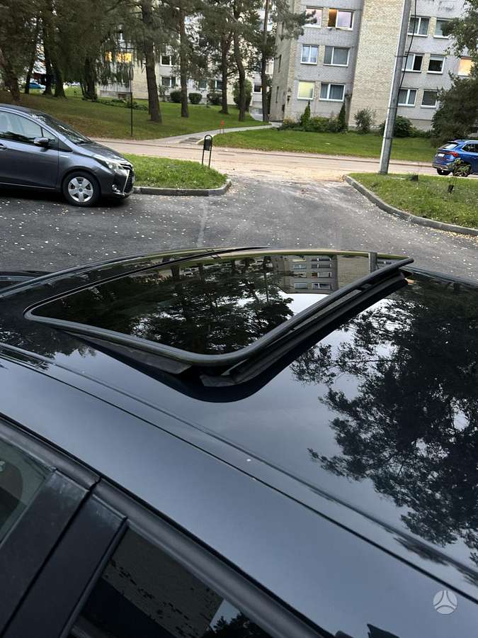 BMW 118, 2.0 l., hatchback