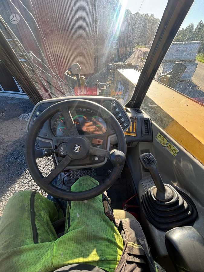 Caterpillar 360 B, telescopic handler