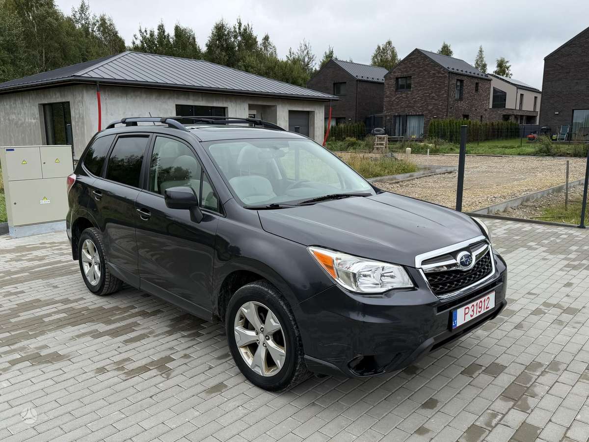 Subaru Forester, 2.5 l., off-road / crossover
