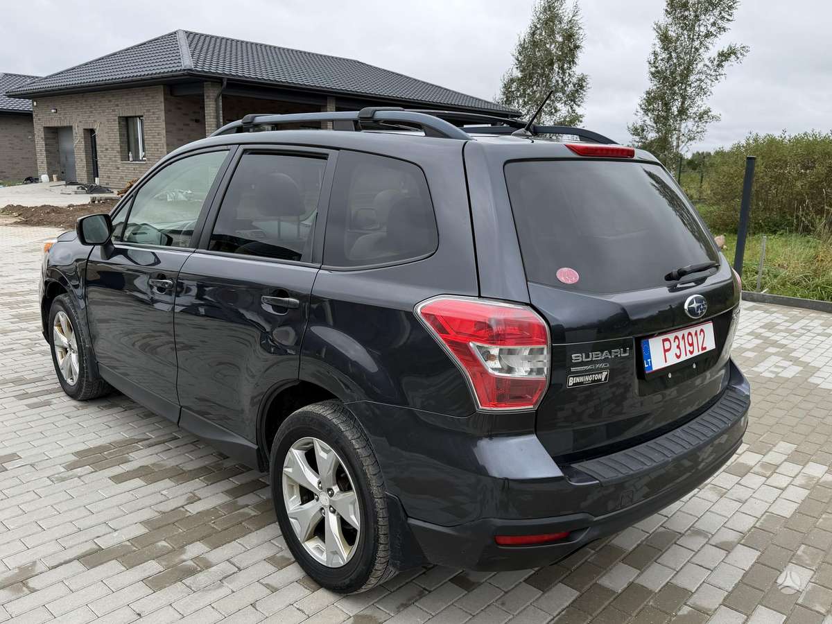 Subaru Forester, 2.5 l., off-road / crossover