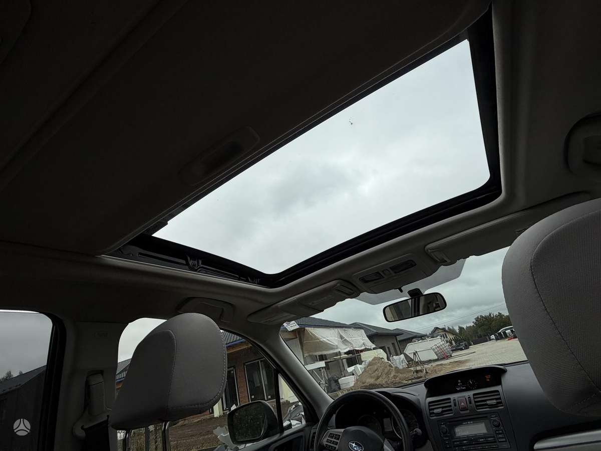 Subaru Forester, 2.5 l., off-road / crossover