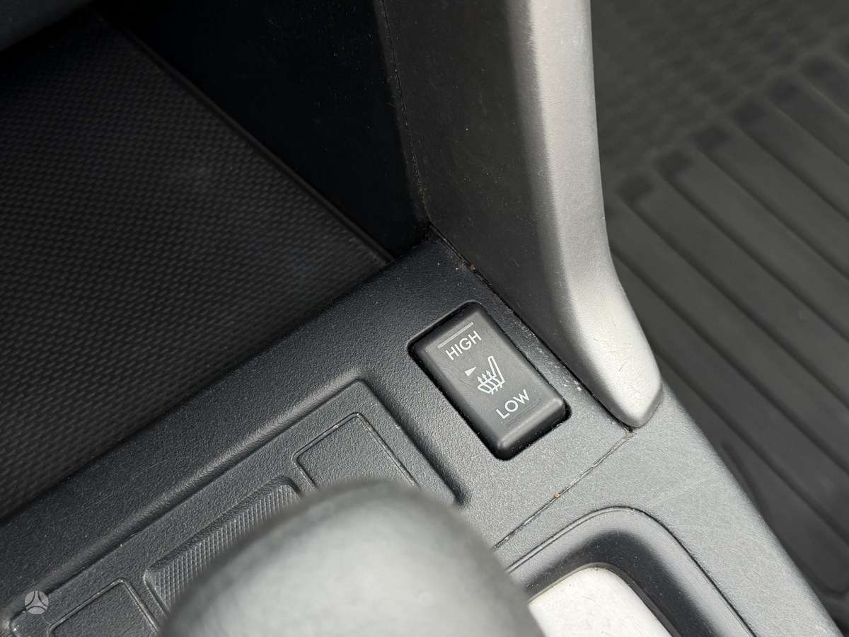 Subaru Forester, 2.5 l., off-road / crossover