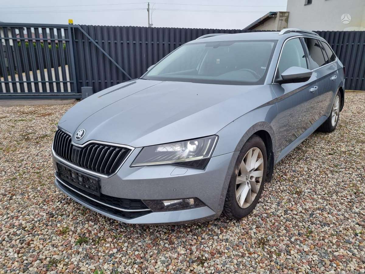 Skoda Superb, 2.0 l., wagon