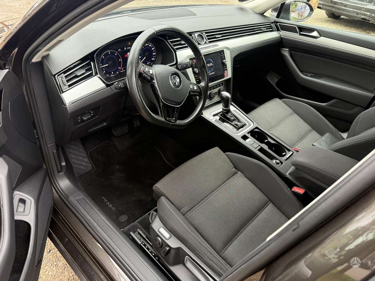 Volkswagen Passat, 2.0 l., Универсал