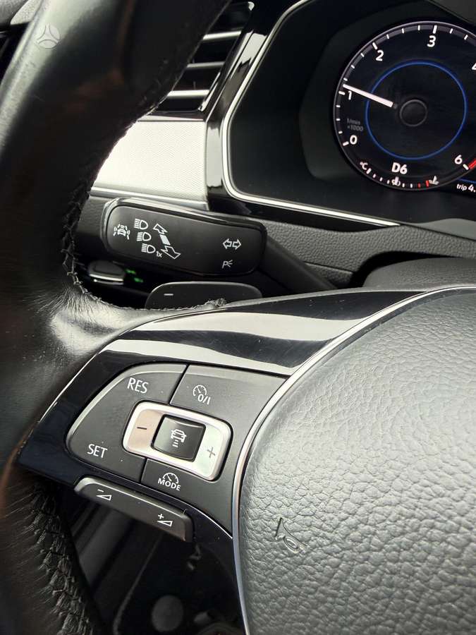 Volkswagen Passat, 2.0 l., Универсал