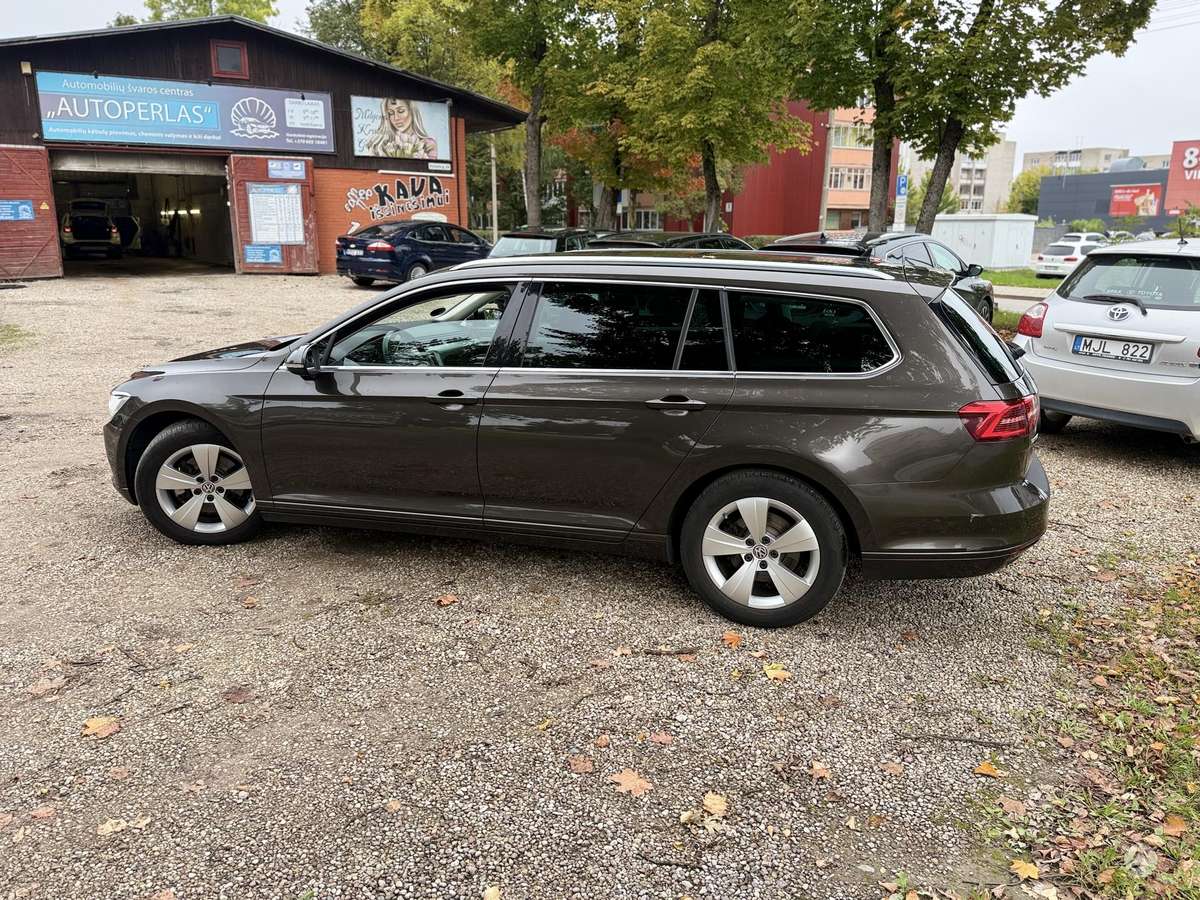 Volkswagen Passat, 2.0 l., Универсал