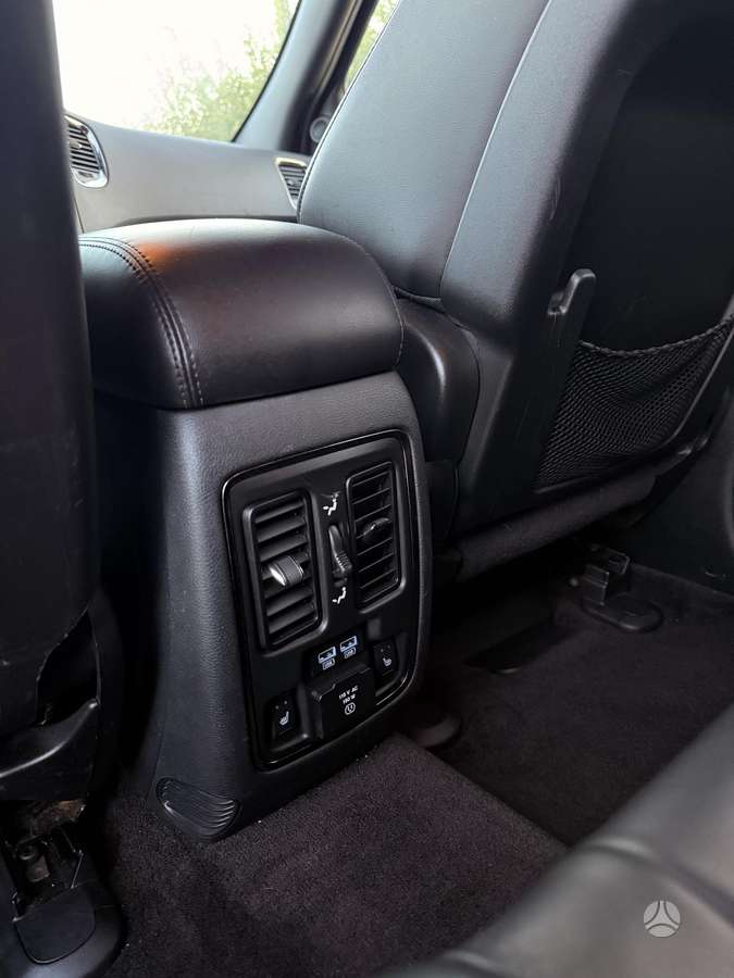 Dodge Durango, 3.6 l., off-road / crossover
