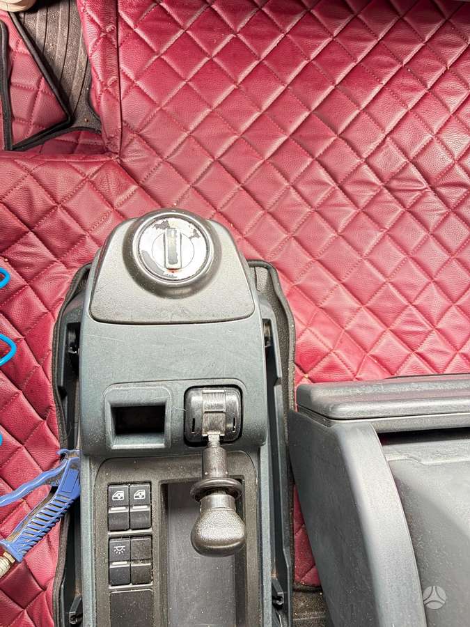MAN TGX, double sleeper