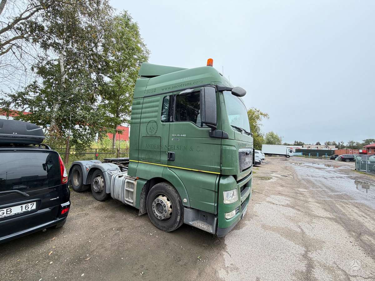 MAN TGX, 2 спальных места
