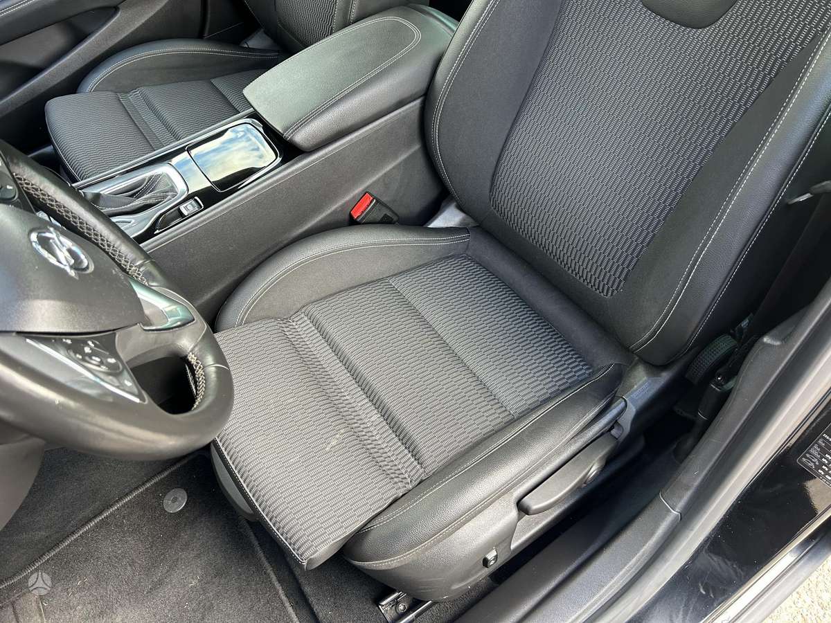 Opel Insignia, 2.0 l., Универсал