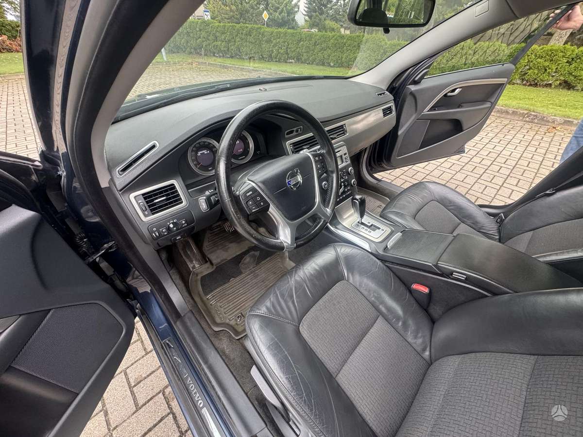 Volvo V70, 2.0 l., wagon