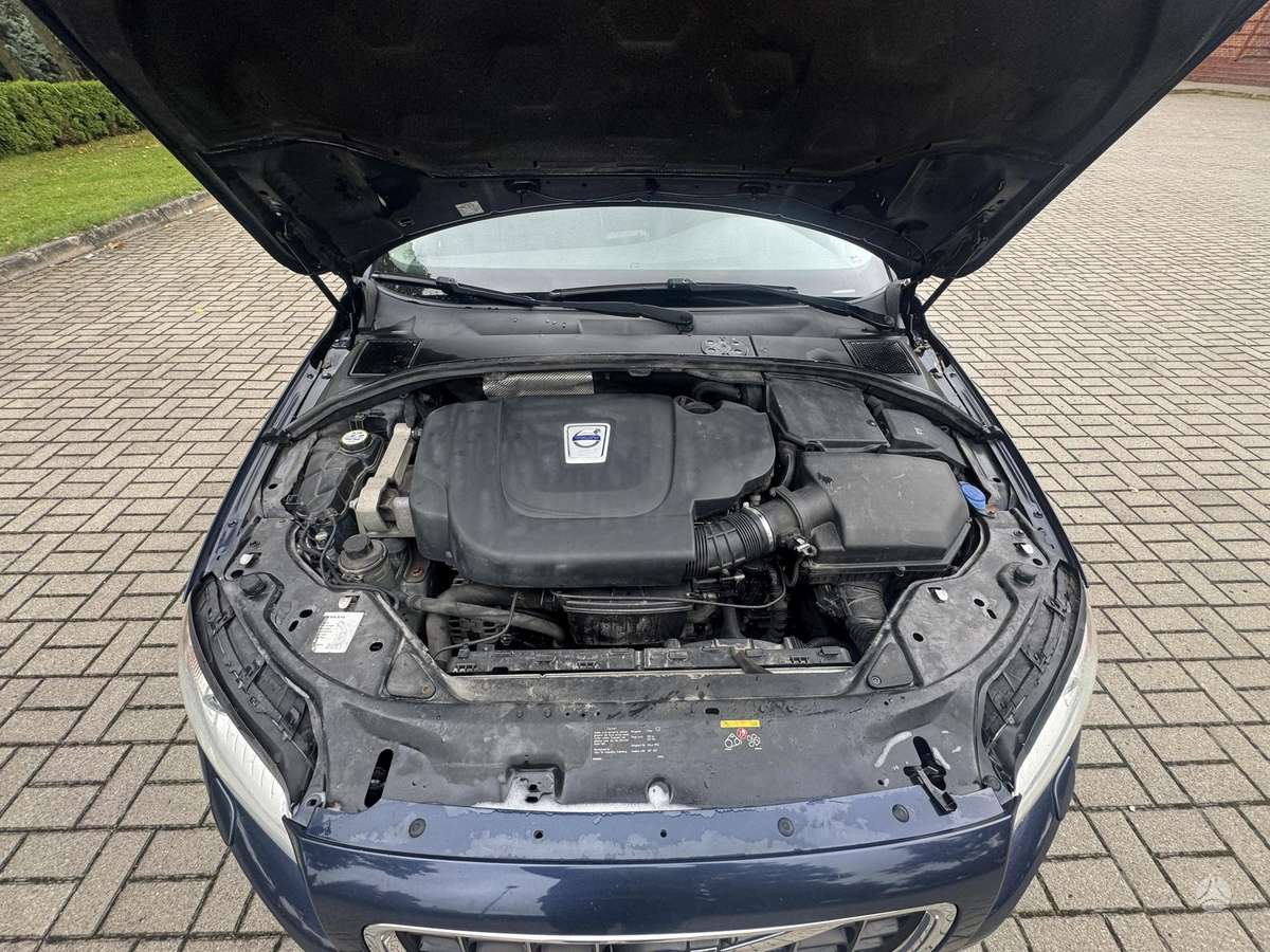 Volvo V70, 2.0 l., Универсал