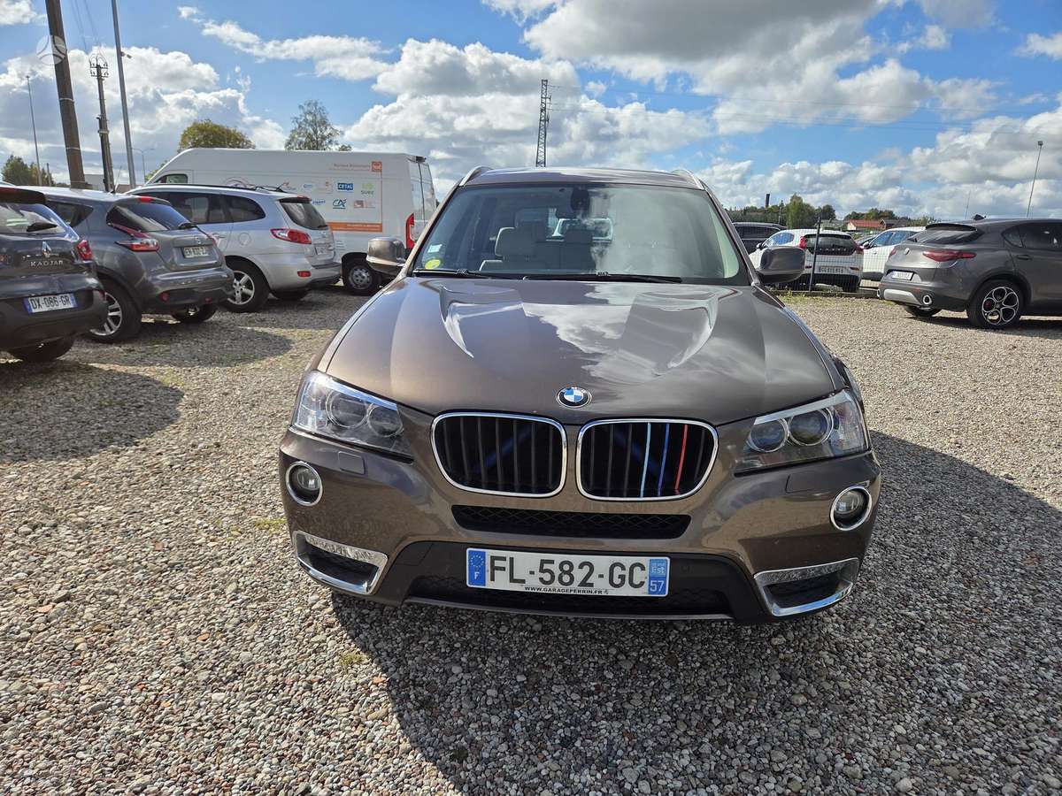 BMW X3, 2.0 l., off-road / crossover