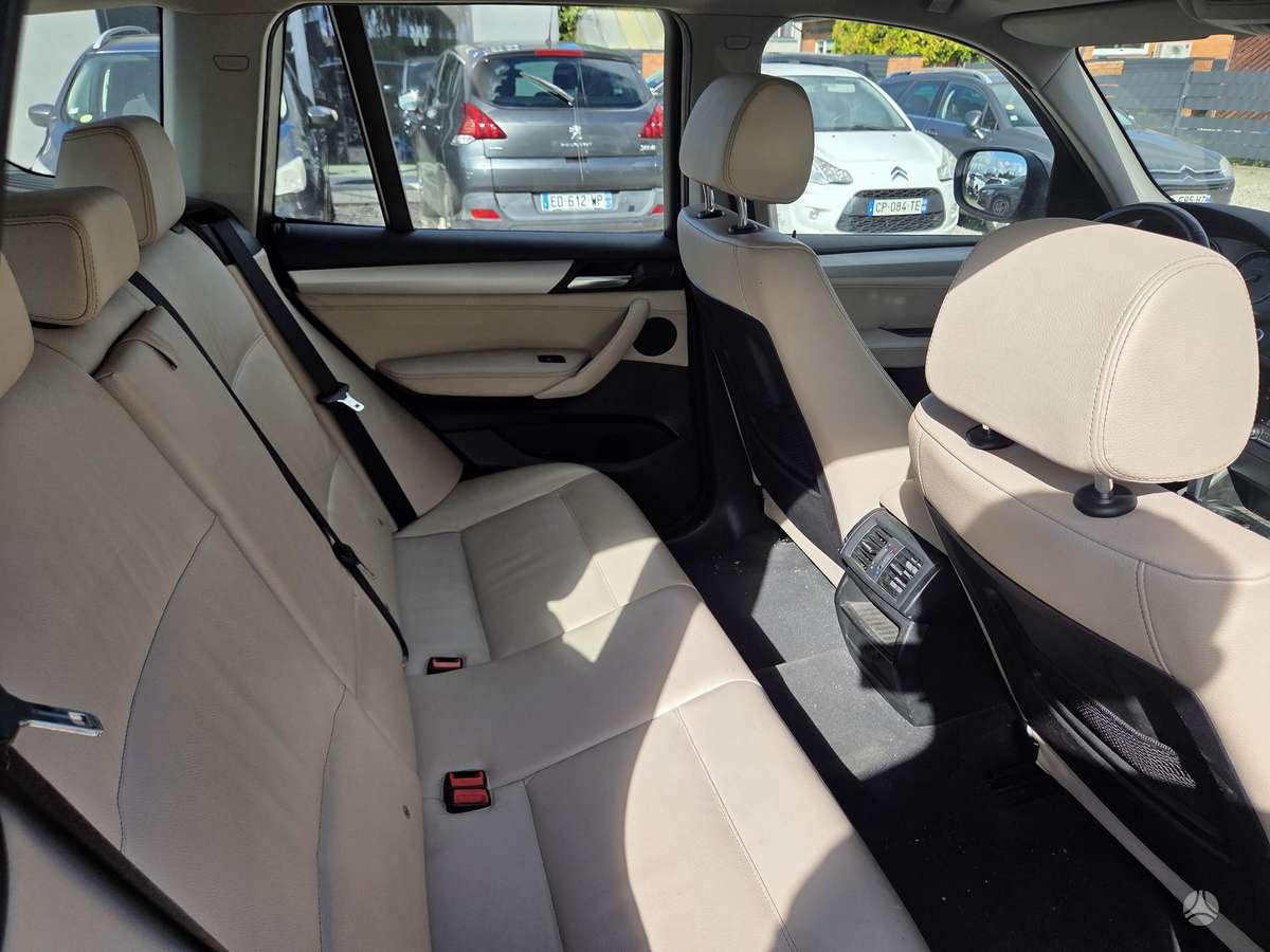 BMW X3, 2.0 l., off-road / crossover